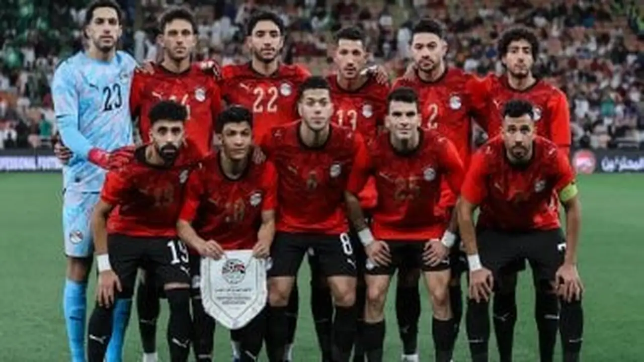منتخب مصر يحدد 20 لاعباً لتمثيله في كأس العالم مع 6 متنافسين إضافيين